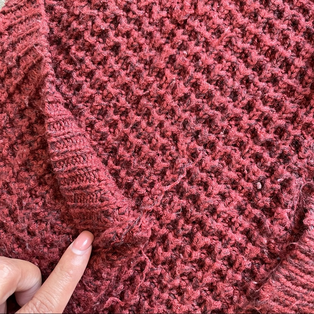 H&M Sweater - Picture 4 of 5